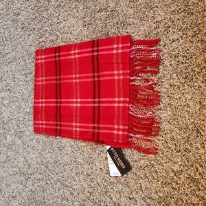 Steve Madden 100% Acrylic Scarf - made in Italy